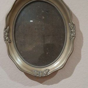 Vintage Early 21st Century Oval Picture Frame